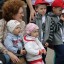 Во Владимире прошел парад близнецов